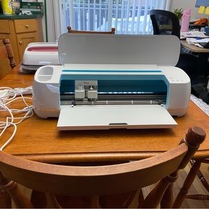 Cricut maker 2
